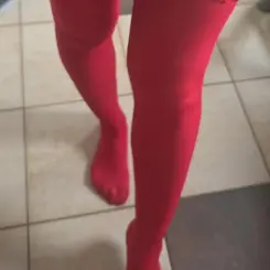 Mia, Szexpartner III. kerület, 28 év Nő III. kerület Budapest Magyarország, +36205445992